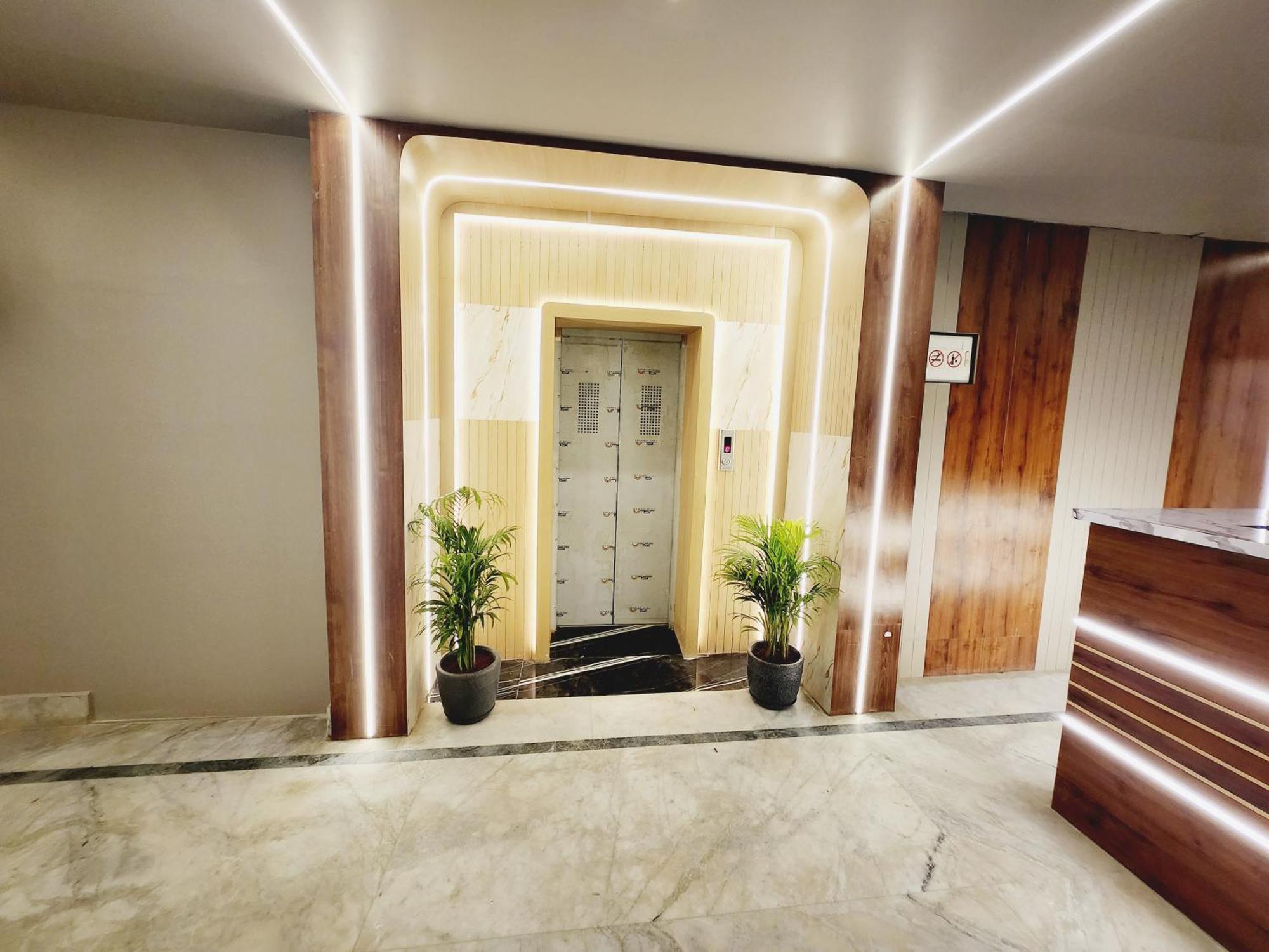 The Greenstar Inn Premium Bhubaneswar Exterior foto